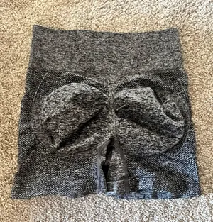 Booty Scrunch Shorts Black thumbnail 2