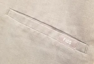 {S} FIGS Technical Collection Casma Top thumbnail 5
