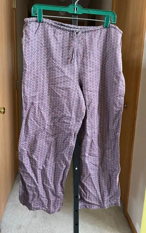 Women's Victoria's Secret Gray Pink Patterned Pajama Pants S thumbnail 1