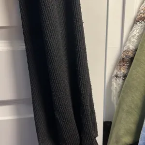 Black turtle neck cropped sweater Size L thumbnail 4