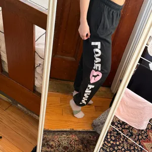 PINK VS Joggers thumbnail 2