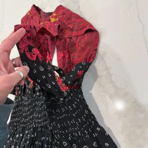 Free People Walking Through My Dreams Mini Dress Women’s Medium Black/Red Floral thumbnail 9
