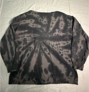 Hollister x Charli D'Amelio Kindness Hoodie thumbnail 3