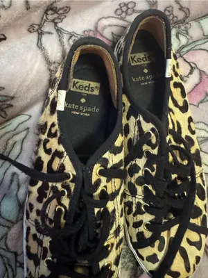 Keds Women’s Leopard Print Low-Top Sneakers in Black and Tan thumbnail 2