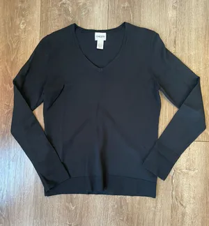 Chico’s Silk Blend Knit Sweater black v-neck classic minimalist women’s size 0 thumbnail 1