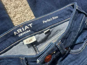 Ariat Perfect Rise Flare Jeans 26 Short thumbnail 2