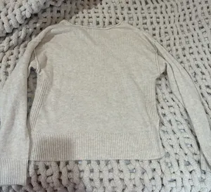Target sweater  thumbnail 3