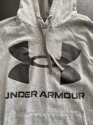 Under Armour Hoodie Men’s Small thumbnail 3