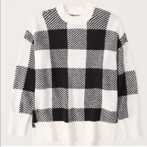 Abercrombie & Fitch Checkered Sweater Size Medium Black White Oversized thumbnail 1