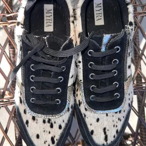Myra Bag Rush Sneakers Fur Leather Shoes Size 7 thumbnail 2