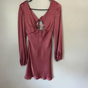 Hello Molly DREAM DATE SATIN MINI Long Sleeve DRESS ROSE Size 6 #900 thumbnail 4