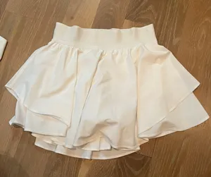 Lululemon Court Rival Skirt thumbnail 1
