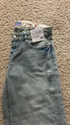 Aeropostale Demetra Super Low Rise Ultra Wide Leg Jeans thumbnail 7