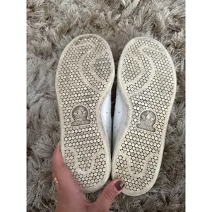 Adidas Stan Smith White Grafitti Sneakers Size 7.5 thumbnail 6