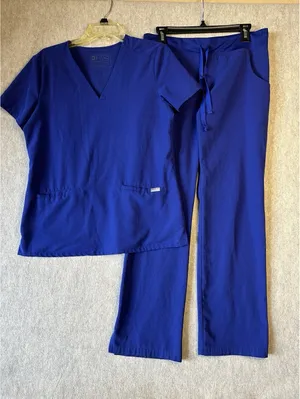 FIGS Women Scrub Set Small Casma Three-Pocket Top Kade Cargo Pants Blue thumbnail 1