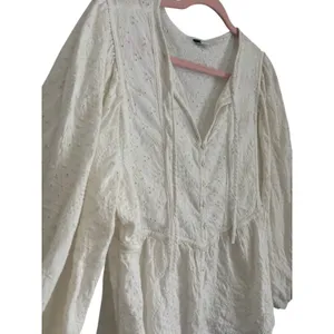 Old Navy Cream Embroidered Tie-Neck Blouse Balloon Sleeve Women’s Size L Peplum thumbnail 6