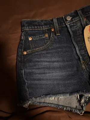 Levi's Women 501 shorts size (24) or size 2 high rise thumbnail 7
