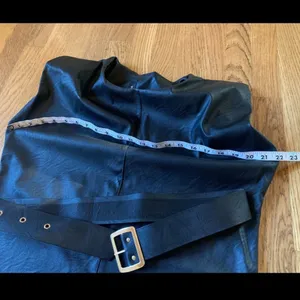 NWOT venti6 Italy Faux Leather Shoulder Pad Mini Dress size L thumbnail 7