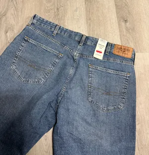 Signature Levi Strauss relaxed jeans thumbnail 7
