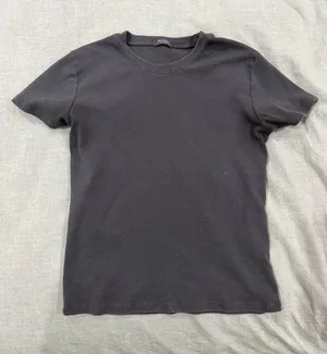 Brandy Melville T-Shirt thumbnail 1