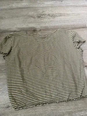 American Eagle | Green striped lettuce hem top size xs thumbnail 6