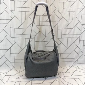 Doona All-Day Diaper Bag One Size Grey Heather Stroller Attachment Changing Mat thumbnail 5