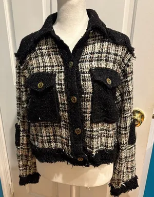 POL raw edge tweed cropped jacket sz M button down black beige thumbnail 1
