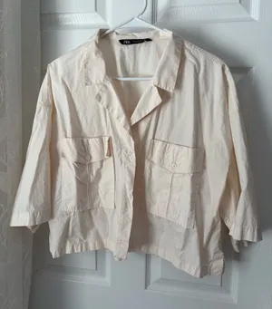 Zara Cropped Utility button front shirt women size L cotton front big pockets thumbnail 1