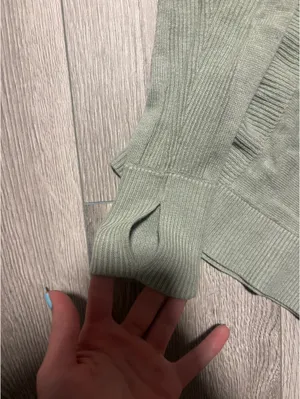 Lululemon Cashlu Knit Sweater thumbnail 3