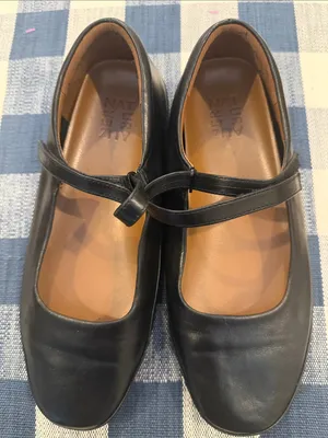 Naturalizer Black Leather Behold Mary Jane Flats with Cross Strap Knot thumbnail 1