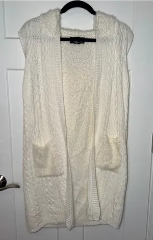 Oliver Ivory Fuzzy Knit Sweater Hooded Cardigan Vest thumbnail 1