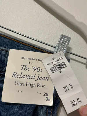NWT Abercrombie & Fitch The ‘90s Relaxed Jean Ultra High Rise Size 25 0 NEW thumbnail 5