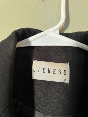 Lioness Women's Sz Medium Double Breasted Blazer with Gold Button Hardware Black thumbnail 13
