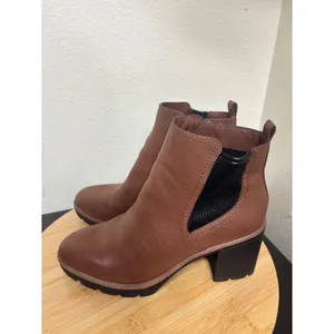 Naturalizer Ankle Boots 8.5M Madalynn Gore Brown Cognac Faux Leather Lug Sole‎ thumbnail 7