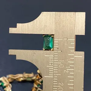 Unsigned Gold-tone Emerald Green & Clear CZ Stone 7.5” Tennis Bracelet 8.7g thumbnail 13