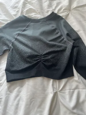 Gymshark Long-sleeve Crop Top thumbnail 3