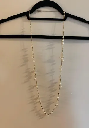 Gold And White Pearl Beaded Necklace thumbnail 1