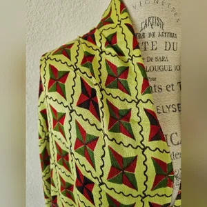 Chartreuse & Red Geometric Star Pashmina Scarf with Tassel Fringe thumbnail 3