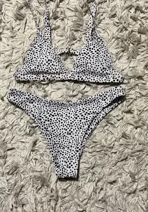 SheIn Bikini Set thumbnail 1