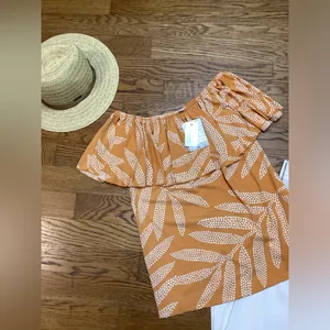 LulaRoe Alana ruffle flounce top. Mustard Gold Cream Palm design Large thumbnail 10