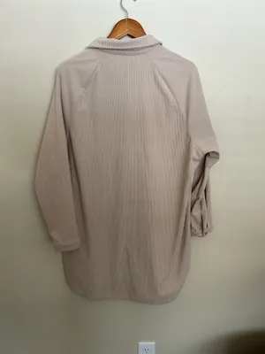 Oversized large button down shirt Multiple thumbnail 5