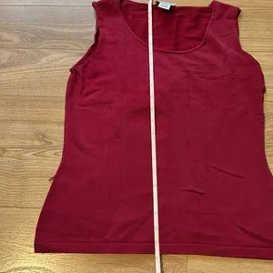Ann Taylor Loft Red Silk Sleeveless Top Size Medium‎ thumbnail 4