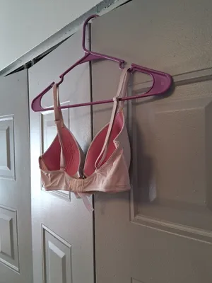 PINK Victoria's Secret wear everywhere t-shirt lightly bra in light pink size 34D thumbnail 5