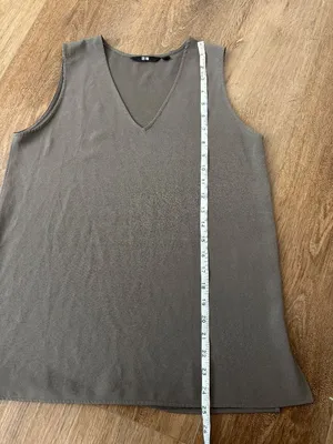 Uniqlo Gray Tank Size XS thumbnail 7