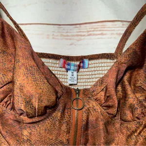 Urban Outfitters • Crop Top • Snakeskin Print • Brown • Medium thumbnail 4