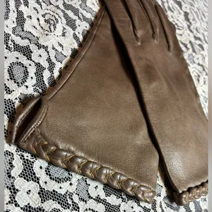Vintage Brown Leather Gloves Size 6 thumbnail 4