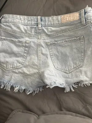 PacSun Light Wash Frayed High-Rise Denim Shorts thumbnail 2