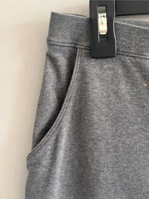L.L.Bean Women’s Large Petite Gray Pull-On Stretch Knit Pants Straight Leg thumbnail 6