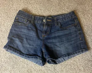 Old Navy jean shorts thumbnail 1