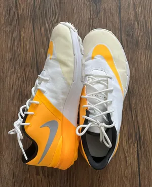 Nike Sneakers thumbnail 1